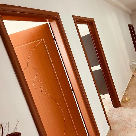 Iart Penzion Široka