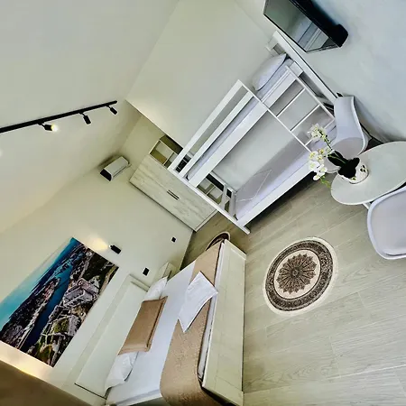 Iart Гостевой дом Shiroka