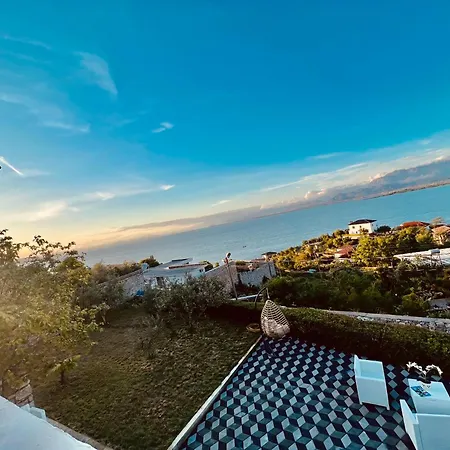 Гостевой дом Iart 3*