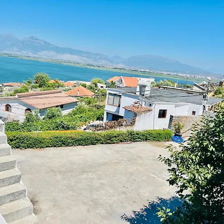 Iart בית הארחה Široka