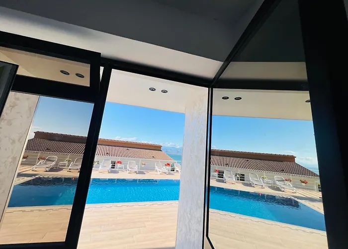 招待所 Iart Široka